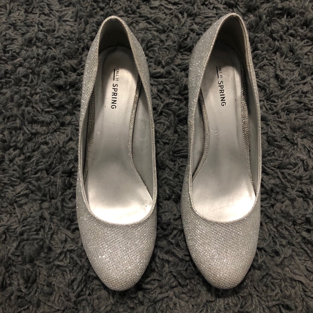 Call it Spring Sliver Heels